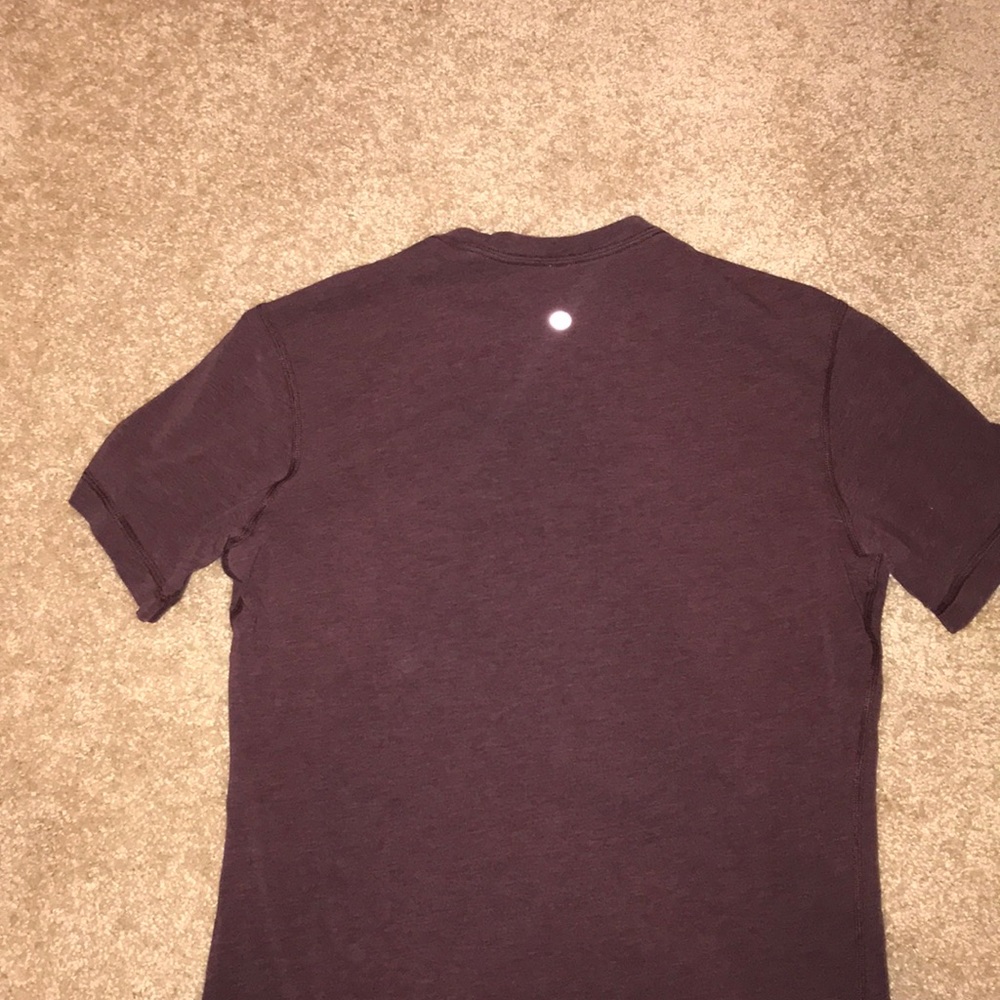 Lululemon workout t shirt